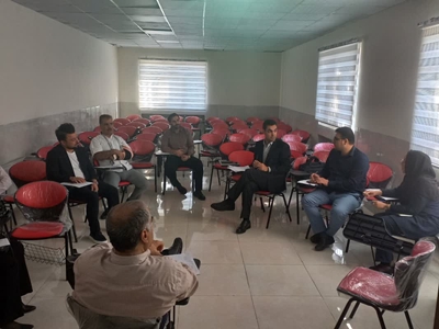 برگزاری  دومین جلسه  شورای  پژوهشی   مرکز توسعه و  تحقیقات  بالینی  بیمارستان  شهدای عشایر  در  سال 1403